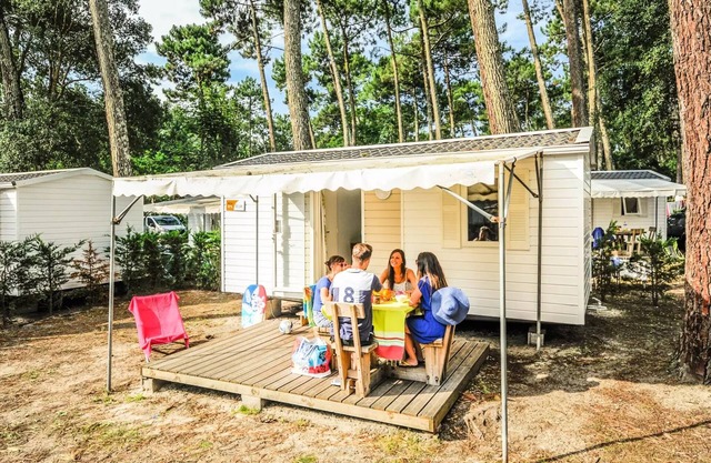 Camping Le Vieux Port* - Eco Mobile Home 2 Bedrooms 4 People Without Bathrooms