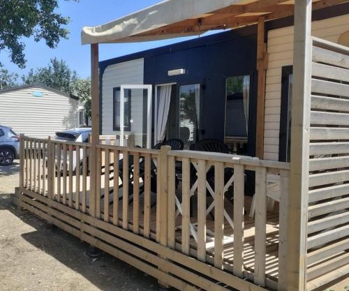 Camping les Salins de la Gardiole