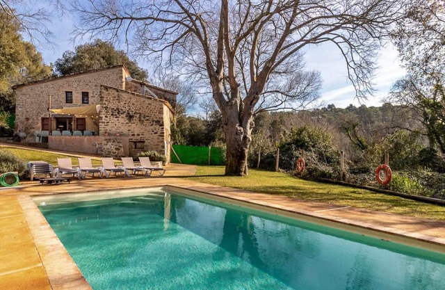Can Baiell – Country house surrounded by nature