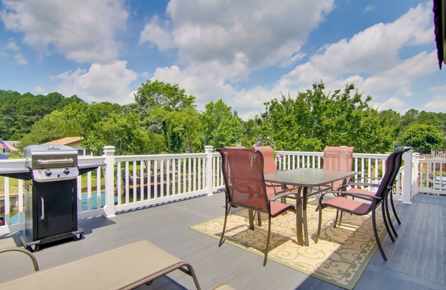 Canal-Front Getaway w/Deck & Dock in Ocean City