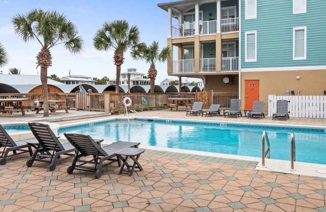 Canal-View Condo | Pool | Hot Tub | Walk to Beach