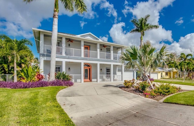 Cape Serenity.Waterfront on Canal w/River Views