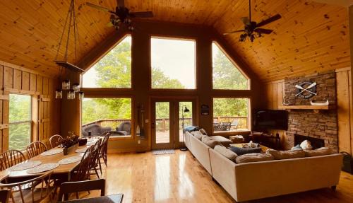 Captain's Cove Lakehouse