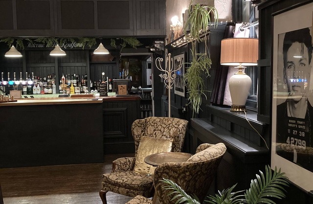Captivating 1-bed Apartment in Newmarket