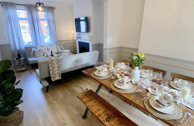 Carlton House 3 Bedrooms ,Cinema, WIFI, Mini Golf