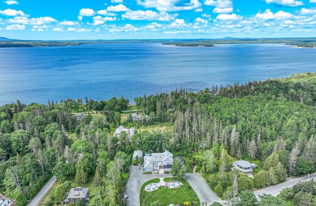 Carriage House - Crocker House Country Inn