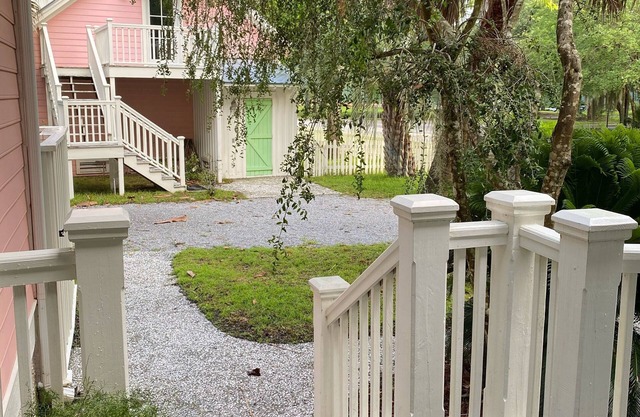 Carriage House Suite