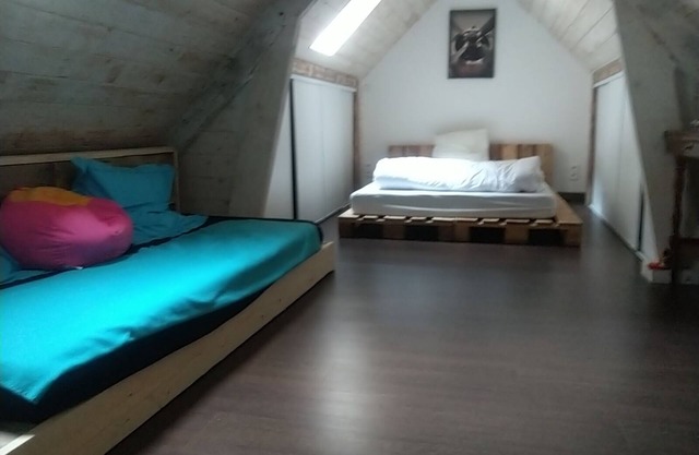 carsac room