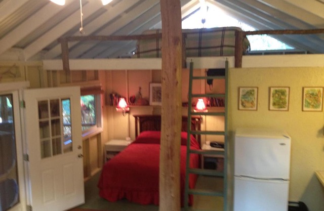 Carson's Kaloko Mountain Cabin