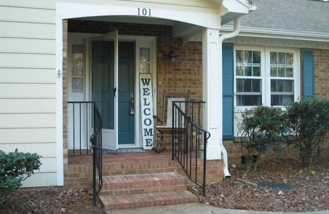 Cary Top Location Ranch Home
