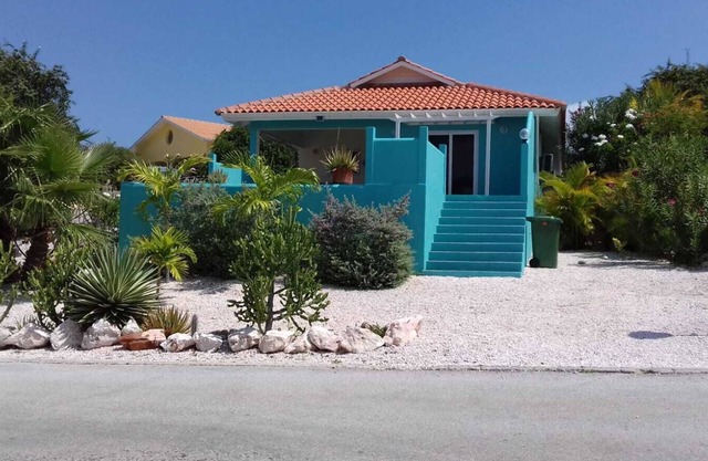 CAS BON BINI - holiday house with pool on Curacao