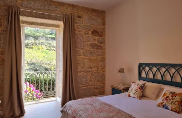 Casa Acogedora en el Campo Para Relajarse y Disfrutar, en Pontevedra