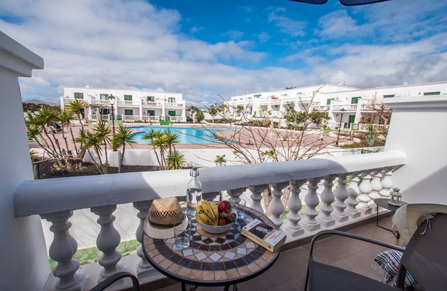 Casa Anemona with terrace, shared pool, sea views and free wifi