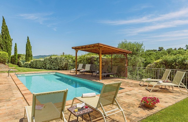 CASA BAIOCCO 9 - PRIVATE VILLA WITH HEATED POOL AND JACUZZI