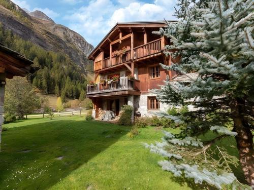 Casa-Chalet Brizolée avec vue sur le lac à Tignes