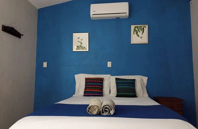 Casa Colibritzin, Bahia Santa Cruz Huatulconn