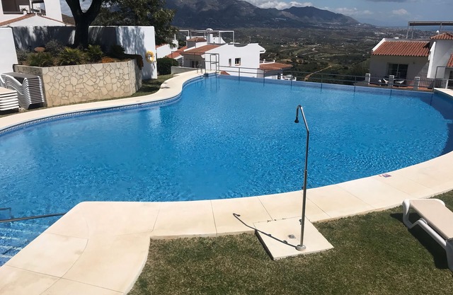 Casa de Mairena - Sea/Mountain Views + Infinity Pool