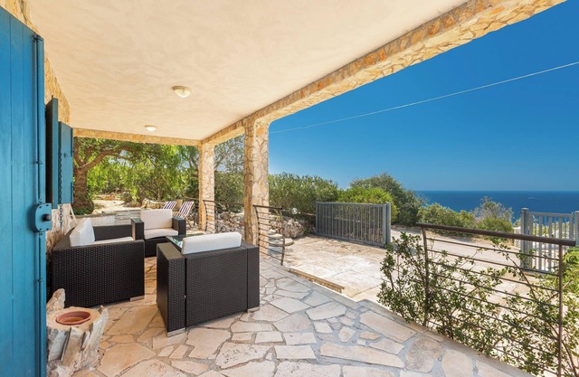 Casa di Nino by BarbarHouse