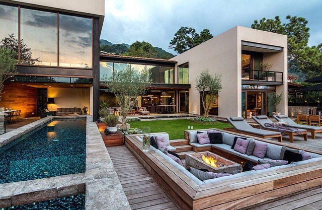 Casa Escondida: With spectacular lake and forest view