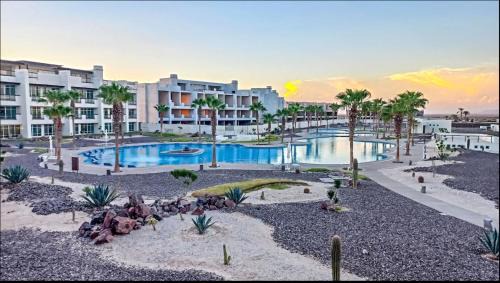 Casa Felsted Torre 1 304 Mayan Lakes resort