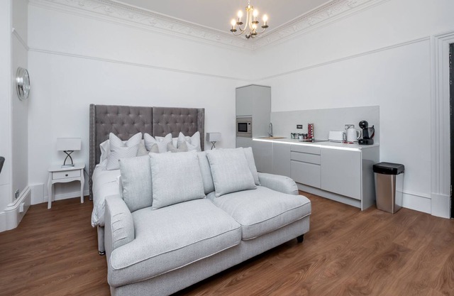Casa Fresa - Balmoral Suite - Broughty Ferry