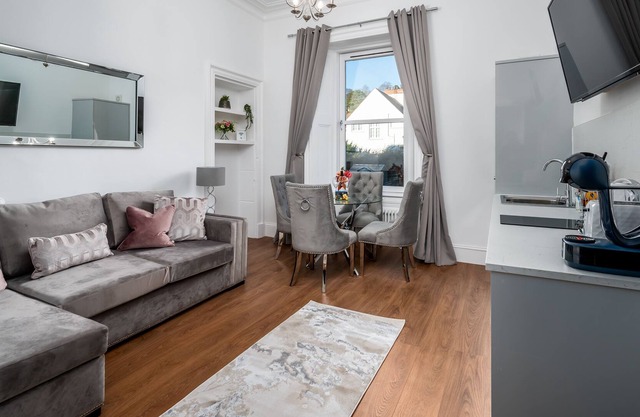 Casa Fresa - Tartan Suite - Broughty Ferry