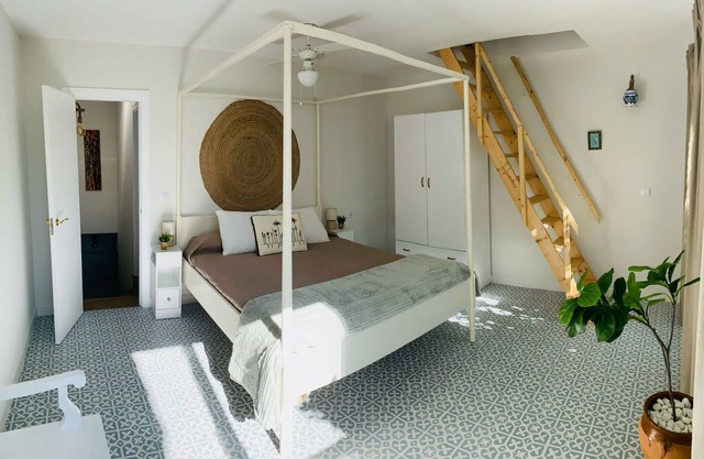 Casa Limón. House with pool in the heart of the white villages.