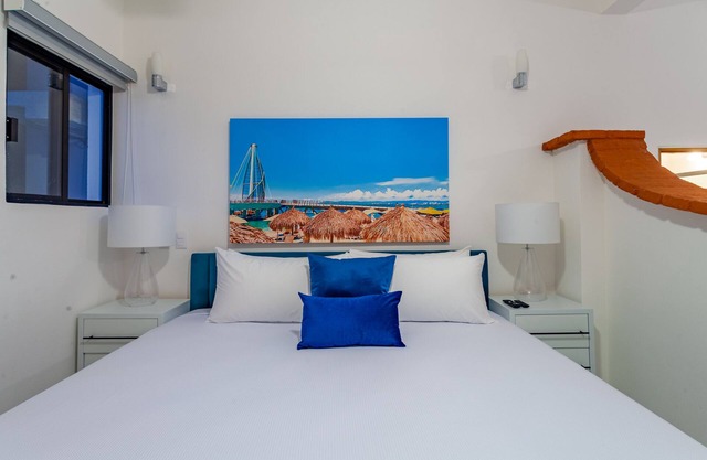 Casa Loro Azul PV Unit 2 NEW with Rooftop pool 1BD Studio for rent in 5 de Dicie