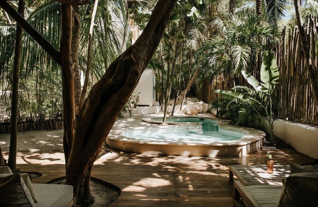 Casa Mandala w/Pool ~ Mahayana, Central + Stylish Villa w/Private Pool + Beachfront