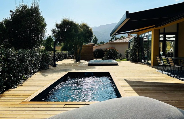 Casa Ombra Porto-Vecchio Sleeps 6 3 bedrooms 2 bathrooms Private pool and SPA