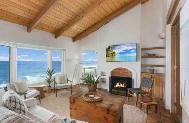 Casa Pacifica, Beachfront w/Fire Ring in Sand