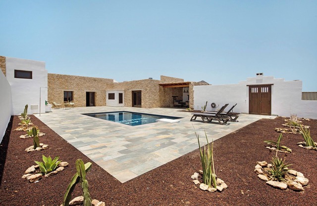 Casa Rural Berrenda with Sea Views, Private Terrace and Wi-Fi