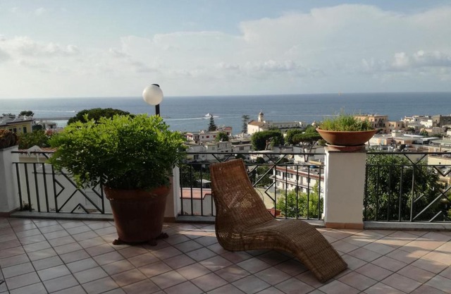 "CASA SUNSET"