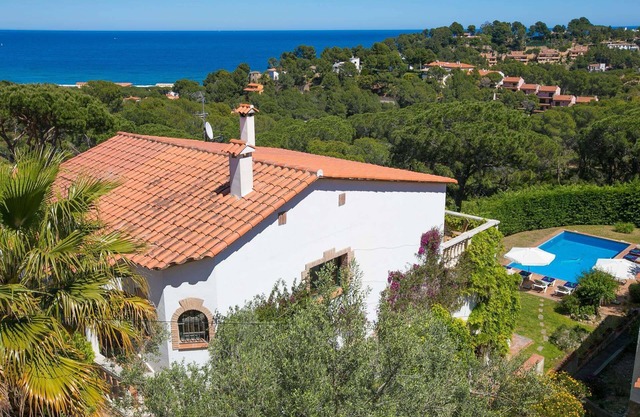 Casa Susana - Six Bedroom Villa, Sleeps 12