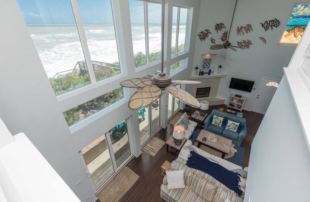 Casa Tortuga: A Coastal Luxury Retreat in Flagler Beach