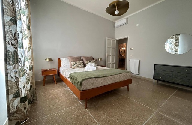 Casa Tuttomondo - Three Bedroom Apartment, Sleeps 5