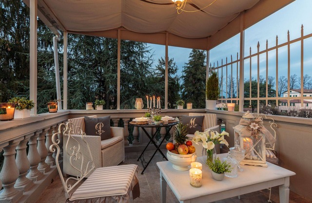 CASA UCCELLINI Apartment with a Romantic Terrace