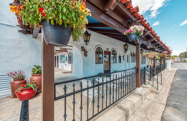 Casa Via Mar Inn, an Ascend Collection Hotel