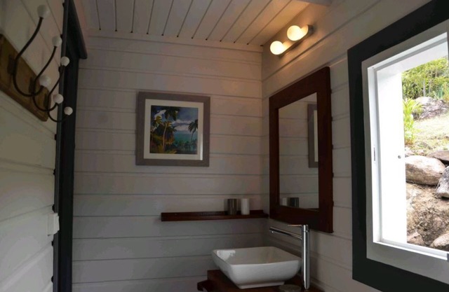 Cases créoles classified 4* with private pools