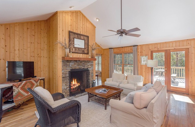 Cashiers "Laurel Cottage”