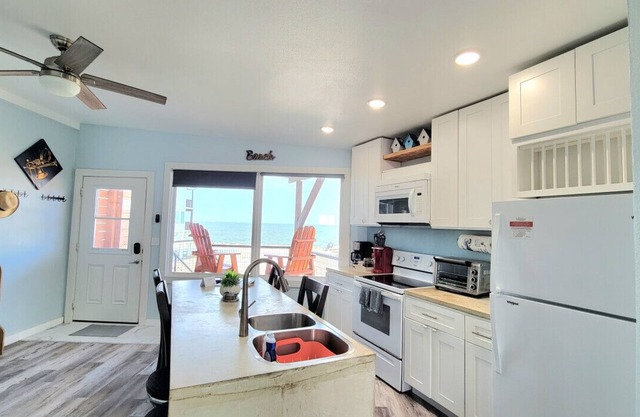 Casita A · Las Casitas on Magnolia Beach - Casita A