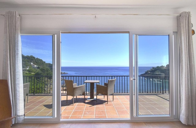 Catalonia. Casa a Sa Riera
