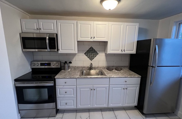 Center city Entire Apartment