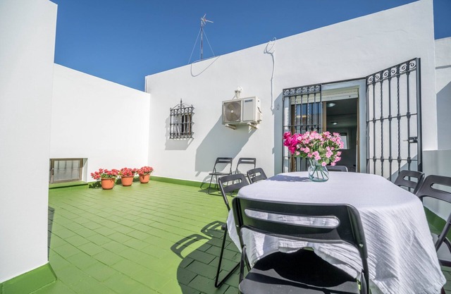 Central Apartment "El Teatro-Atico with Terrace" with Wi-Fi