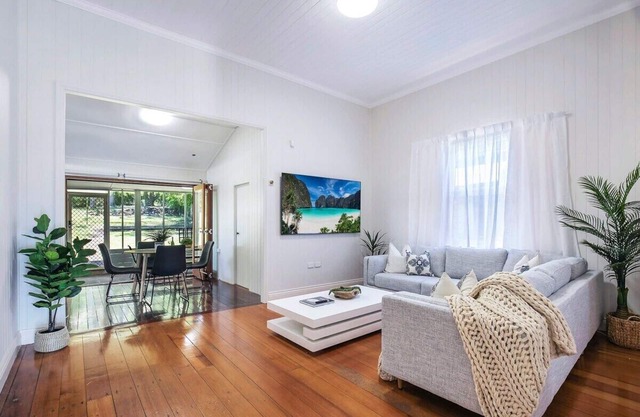 Central Haven Milton 4BR Sleeps 10