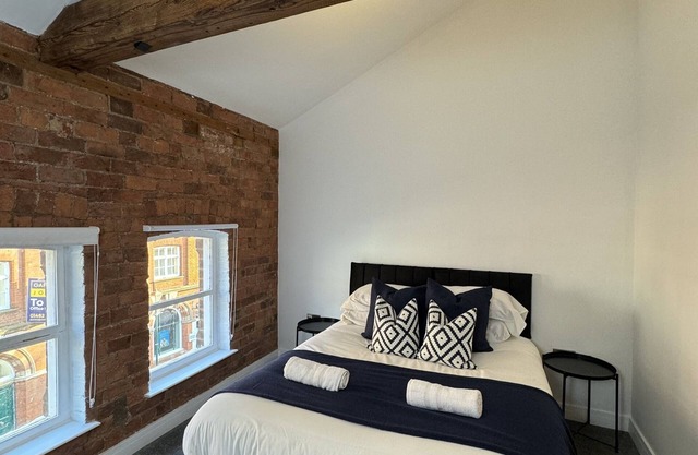Central Hull Apartment 2