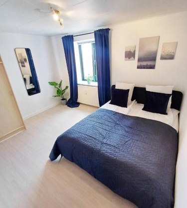 Central Large Double Room With Free Parking