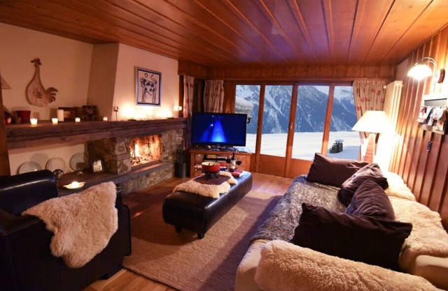 Central Location just 2 minutes from Le Medran