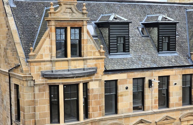 Central Paisley Apartment- Airport/Glasgow access
