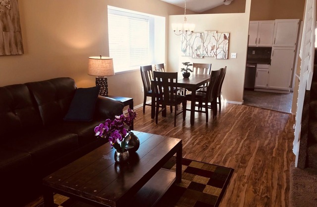 Central to Everything Freshly Updated 3 Bedroom